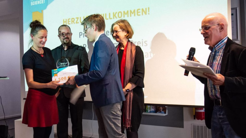 Dr. Josefine Lenz Awarded For Science Communication On Permafrost