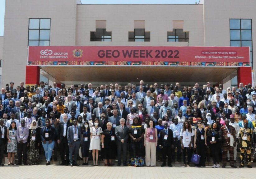 A Throwback to the group photo taken at last years GEO Week